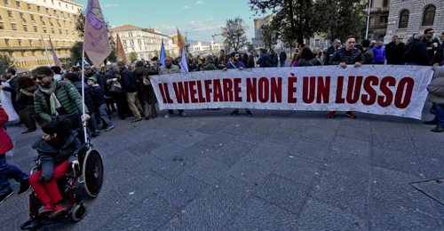 Che posto deve occupare il welfare nella lista delle priorità a Napoli?
