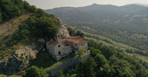 Turismo Slow, sette cammini per innamorarsi della Toscana 